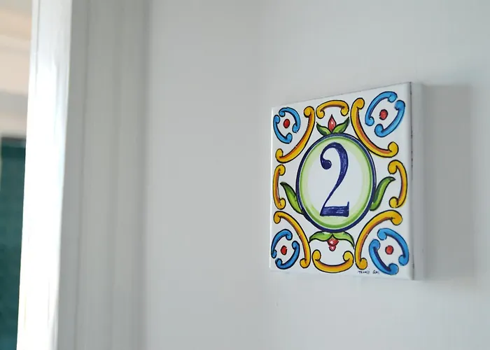 Mimosa Bed & Breakfast 4*