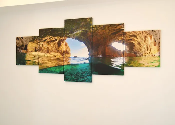 Couette-café Mimosa 4*